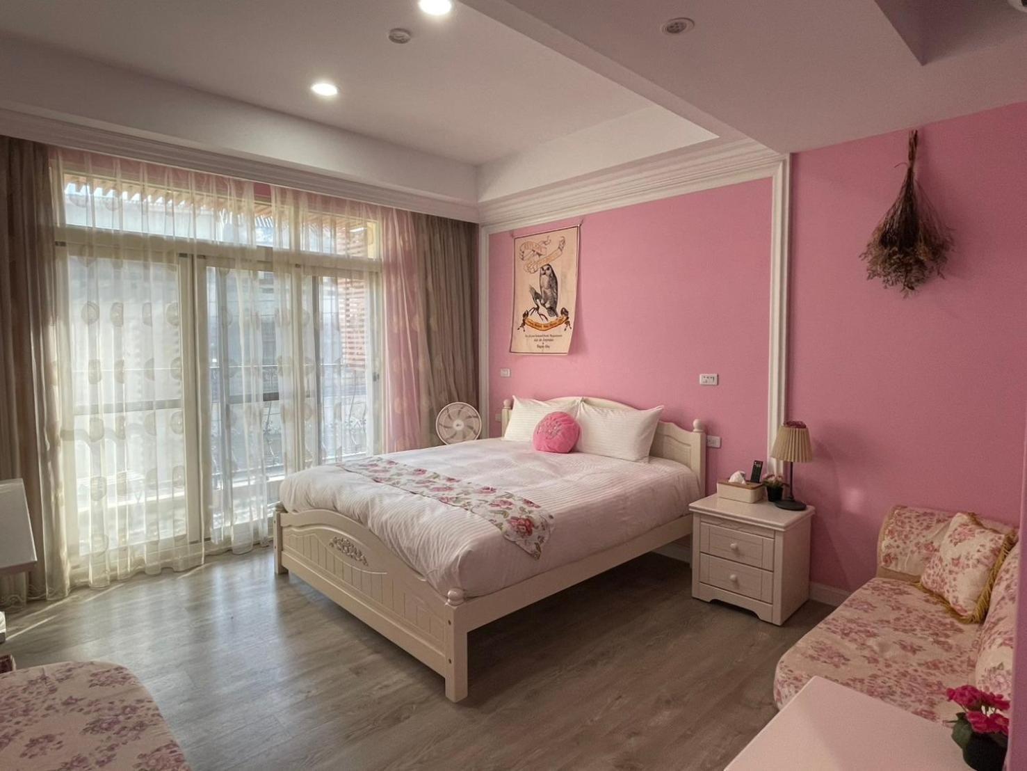 Magic Deer House 鹿鹿魔法屋 Bed & Breakfast Qingshui Bagian luar foto